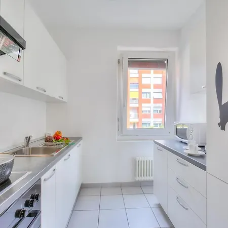 Apartment - Happy