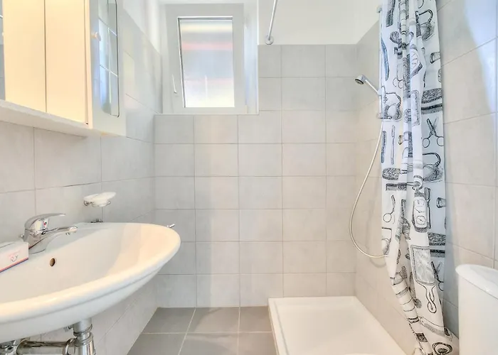 - Happy Apartment Lugano